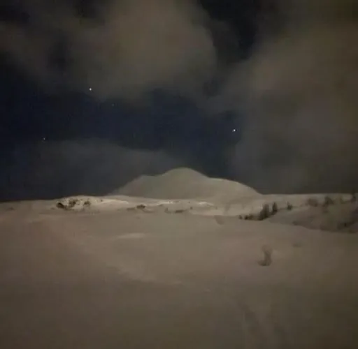 House With Garage In Lyngen * Lyngseidet