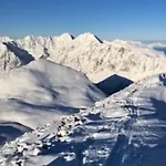 House With Garage In Lyngen Дом отдыха Lyngseidet